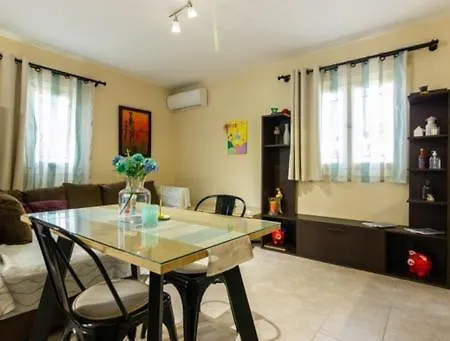 Terpno Apartment Leonidio